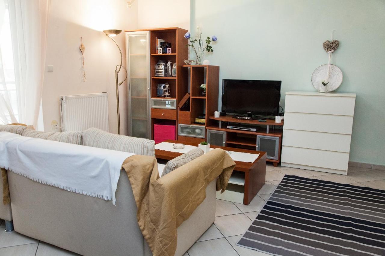 Lovely Apt In Peristeri Athens Ngoại thất bức ảnh
