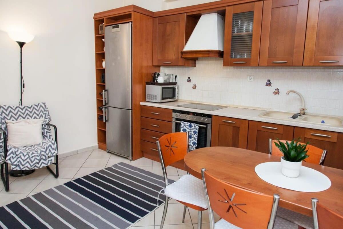 Lovely Apt In Peristeri Athens Ngoại thất bức ảnh